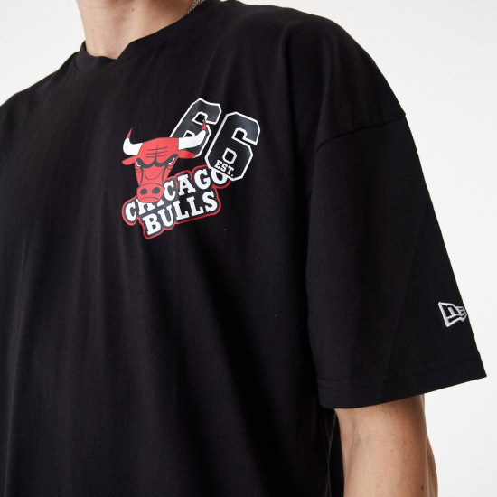 New Era Ανδρική κοντομάνικη μπλούζα Chicago Bulls NBA Arch Wordmark Oversized T-Shirt